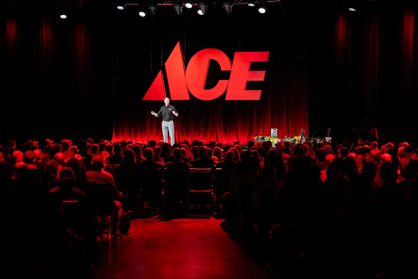 Corproate event photography by Cona Studios of Ace Convention