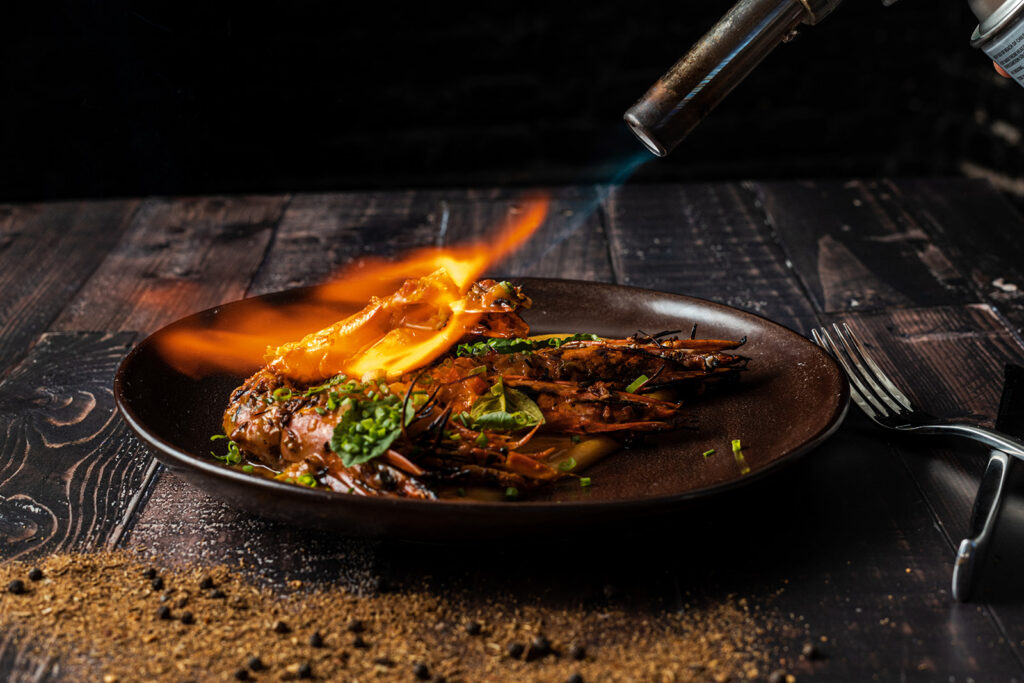 Flame cooking food